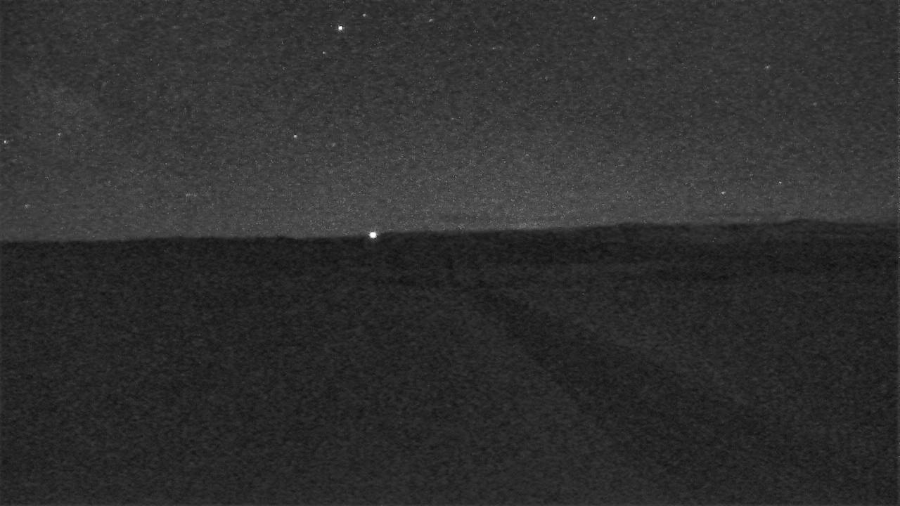 South Elev 3060 - 04/25/2026 02:45 AM