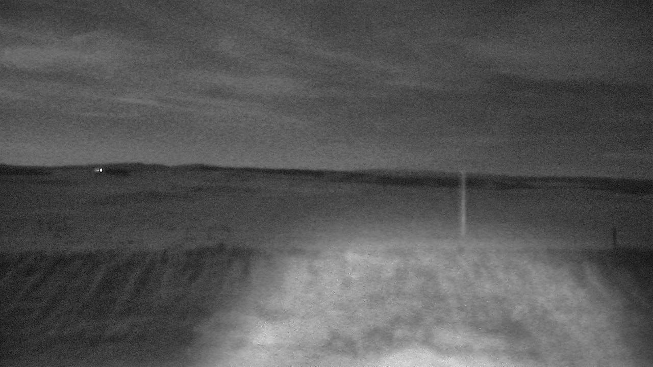 West Elev 4200 - 05/02/2026 01:30 AM