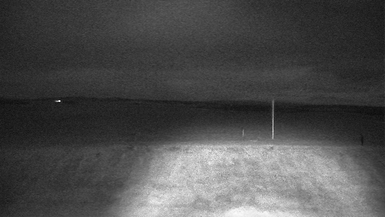 West Elev 4200 - 06/09/2026 04:15 AM