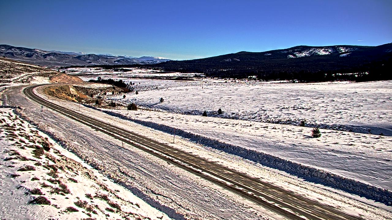 Southeast Elev 7400 - 01/25/2026 01:00 PM