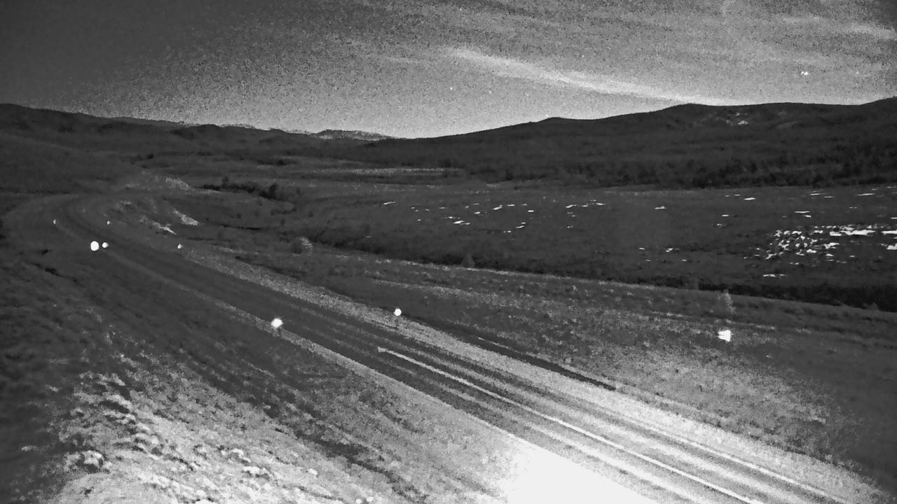 Southeast Elev 7400 - 05/02/2026 01:45 AM
