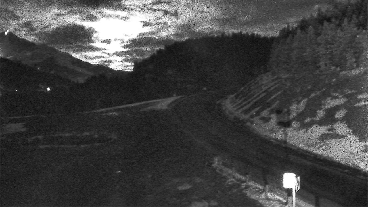 West Elev 7250 - 04/25/2026 02:45 AM