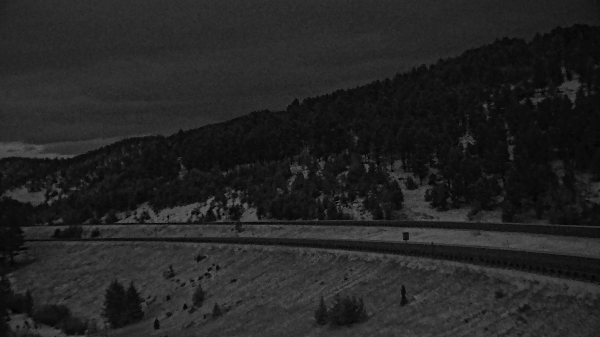 Northeast Elev 5600 - 12/05/2025 12:45 AM