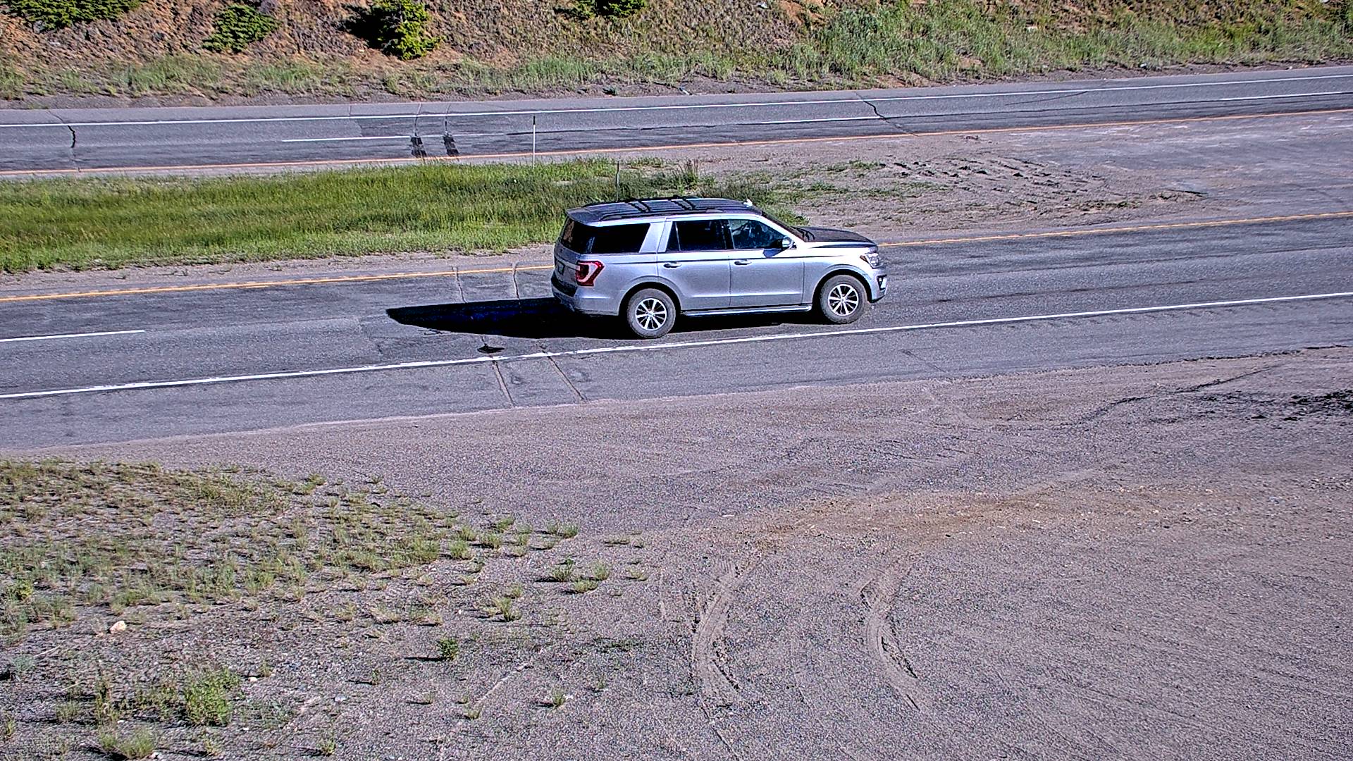 Roadway Elev 5600 - 06/16/2026 06:30 PM