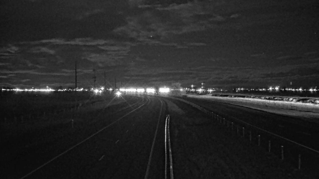 West Elev 4528 - 04/25/2026 02:30 AM