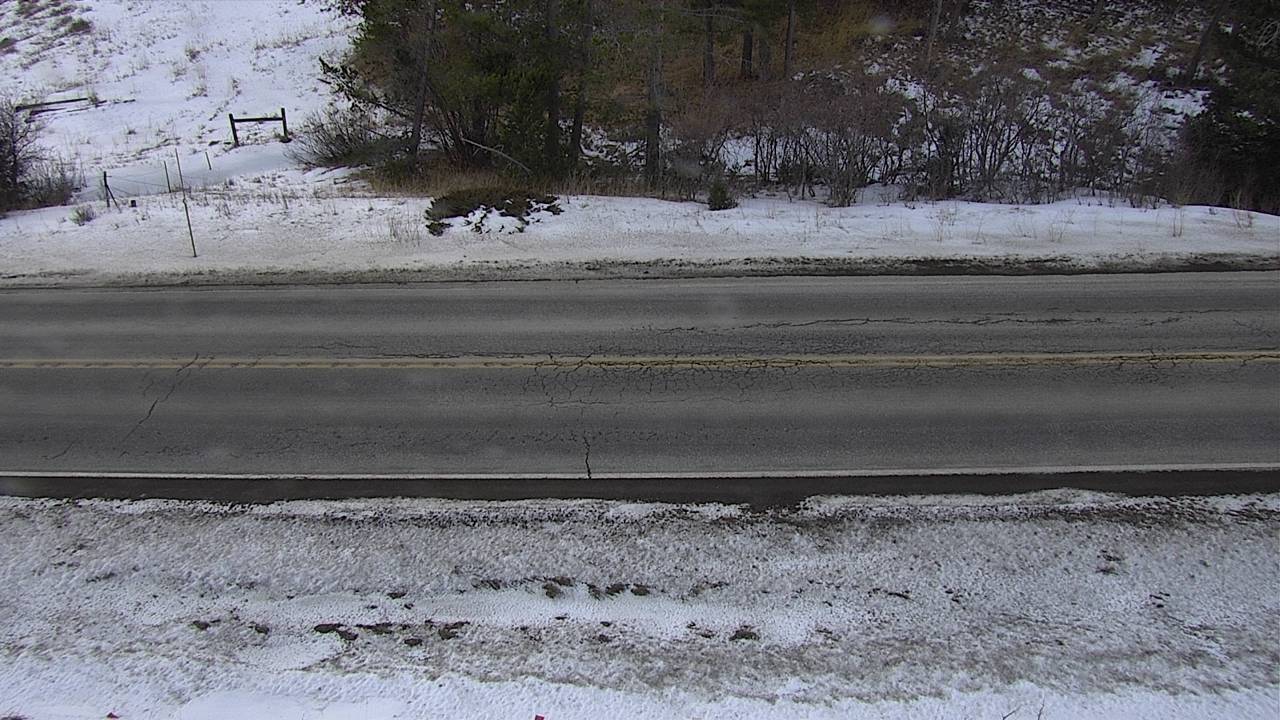 Roadway Elev 6090 - 01/11/2026 04:30 PM