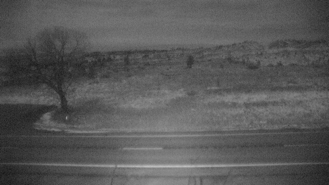 Roadway Elev 3898 - 12/05/2025 12:45 AM