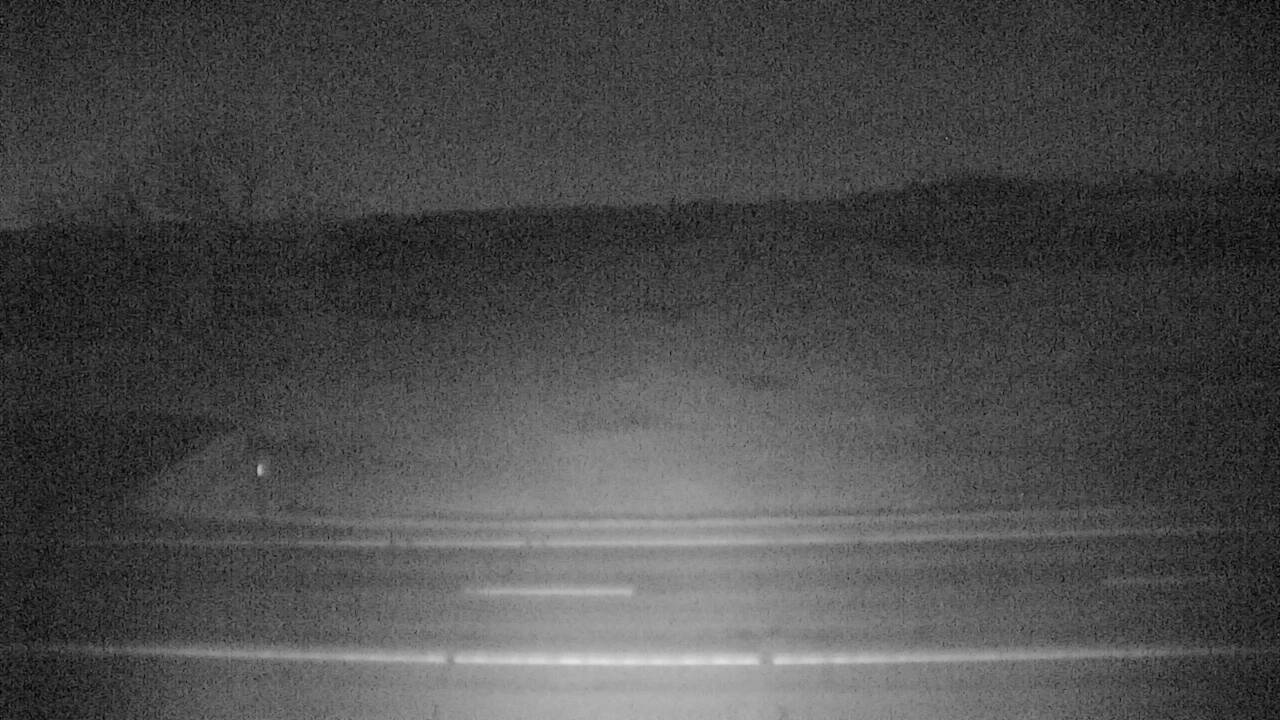 Roadway Elev 3898 - 05/02/2026 01:45 AM