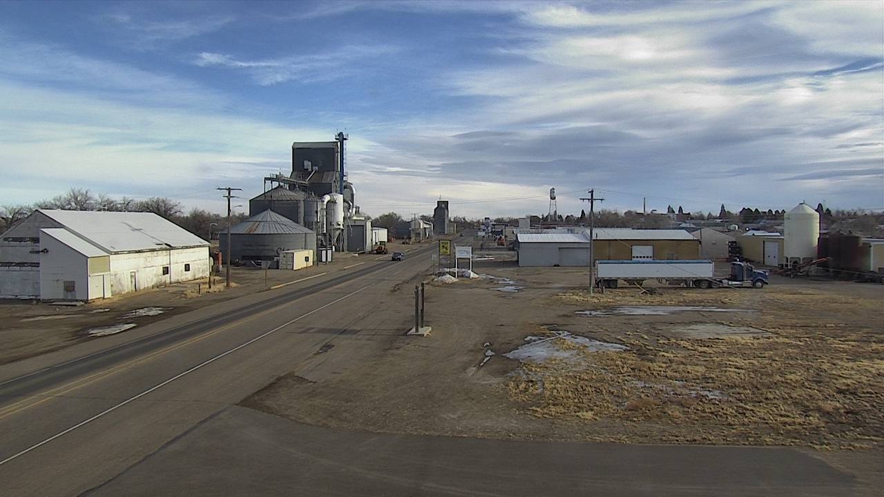 Chinook - East Elev 2410