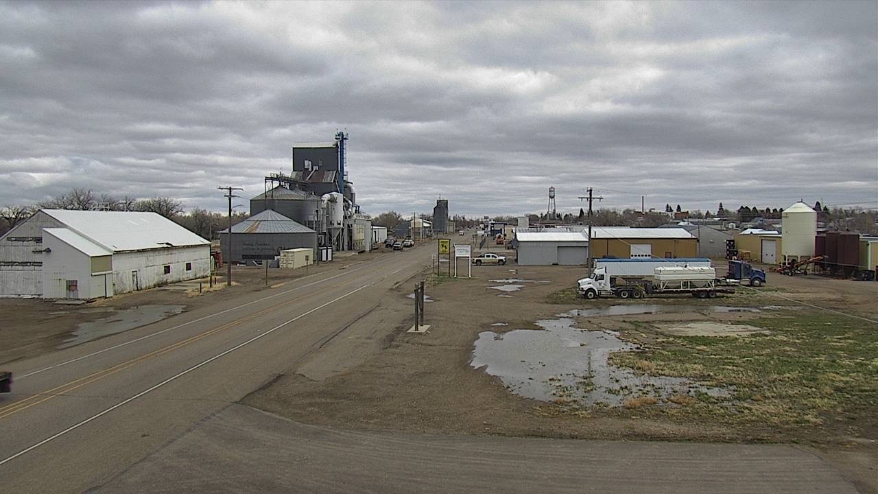 Chinook - East Elev 2410