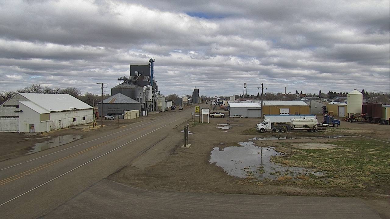 Chinook - East Elev 2410