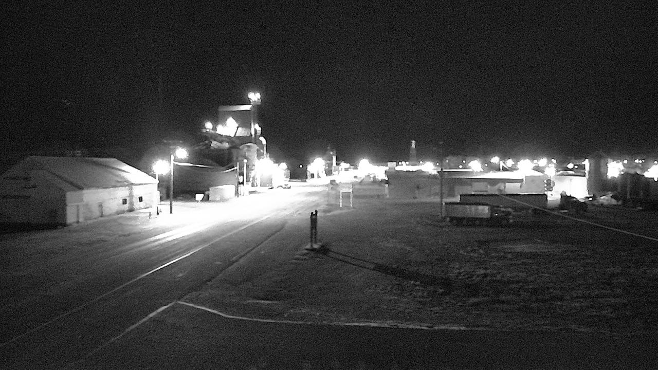 East Elev 2410 - 04/25/2026 02:30 AM