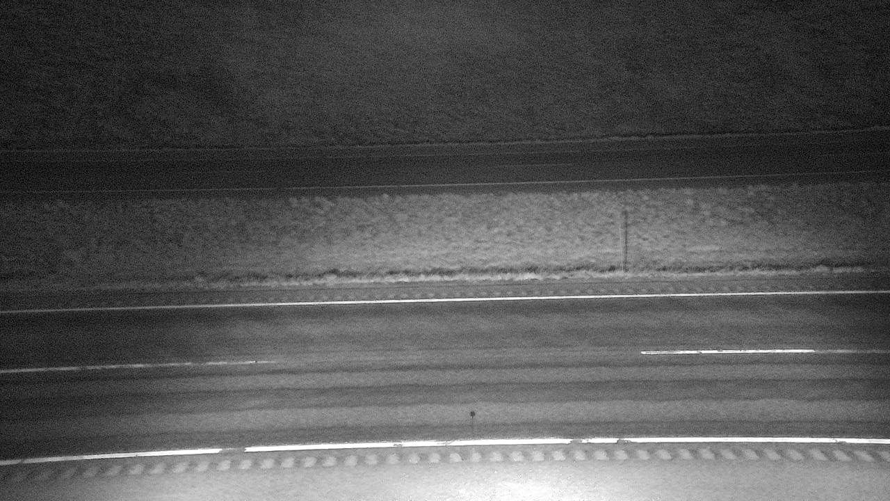 Roadway Elev 4200 - 05/02/2026 01:45 AM