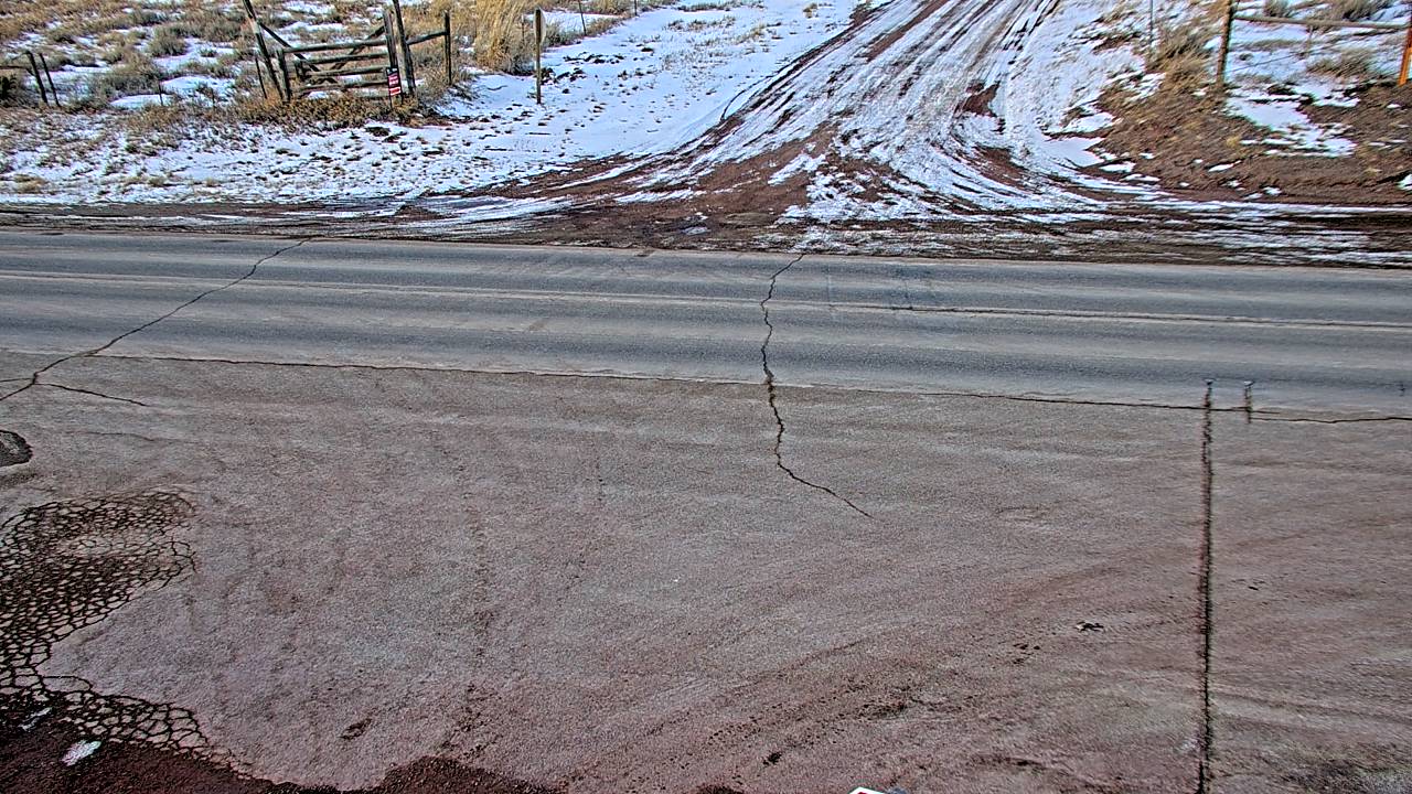 Roadway Elev 5870 - 01/11/2026 04:15 PM