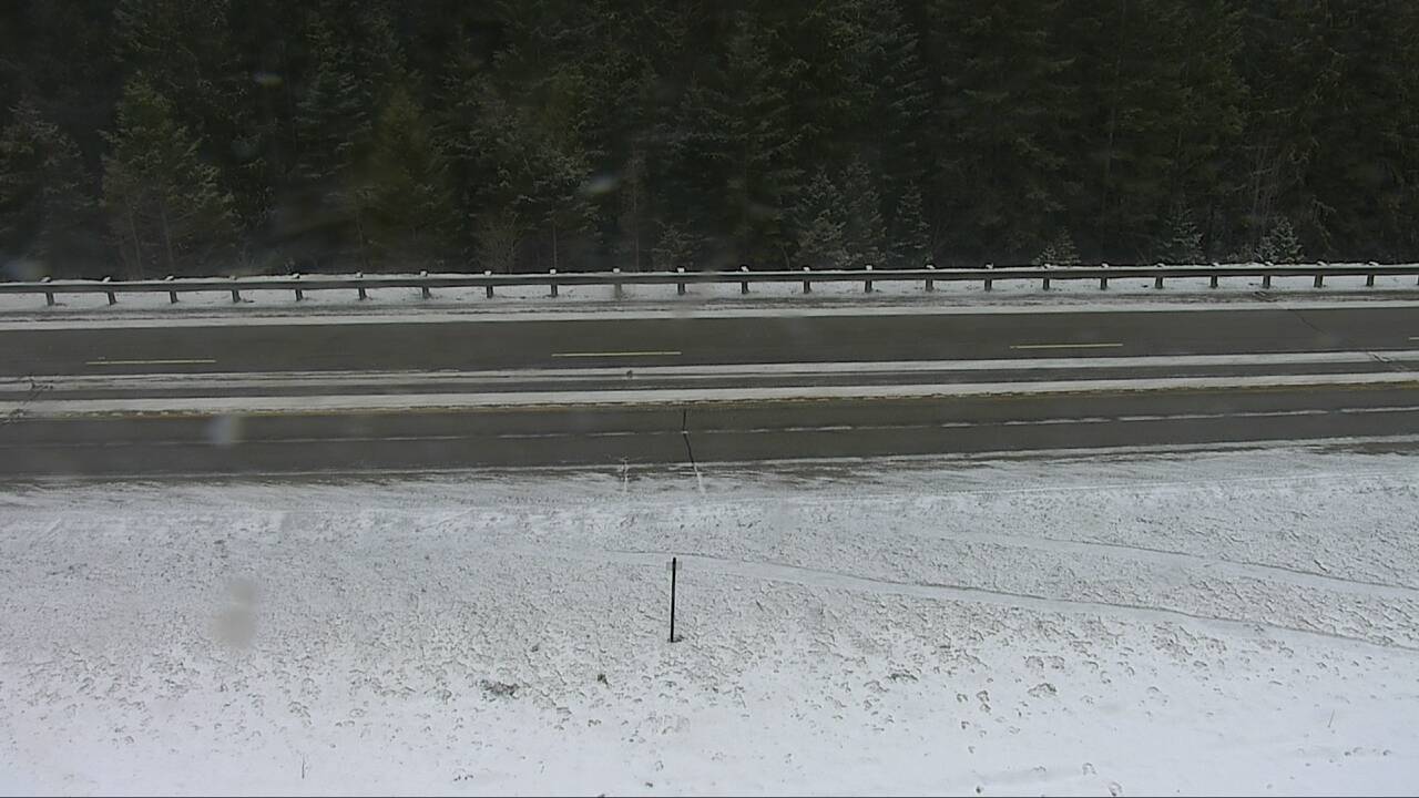 Dickey Lake - Roadway Elev 3487