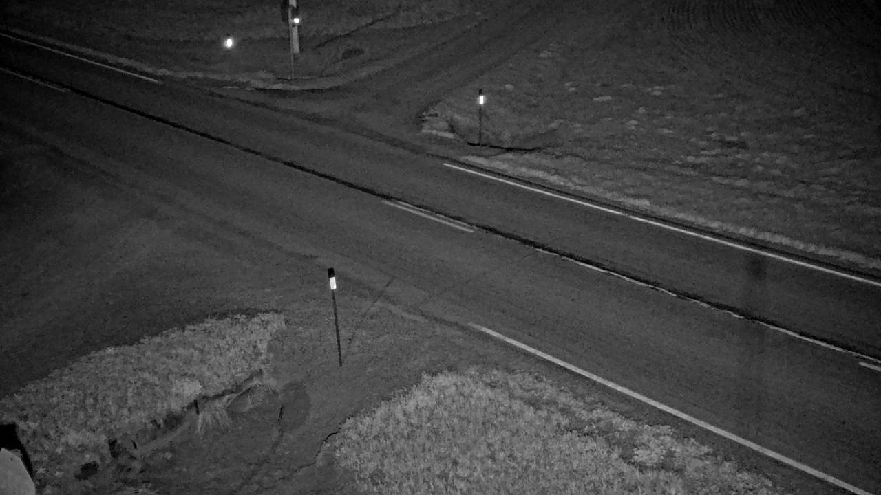 Intersection Elev 3557 - 05/02/2026 01:45 AM
