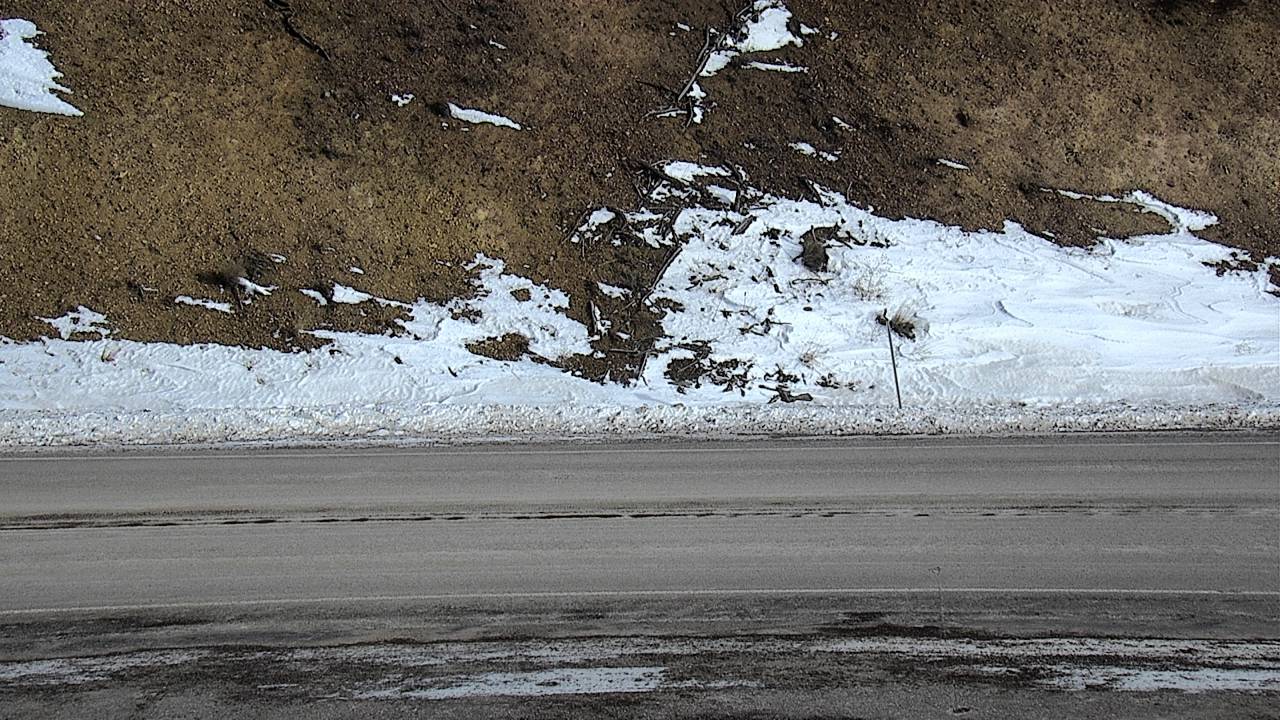 Flesher Pass - Roadway Elev 6140