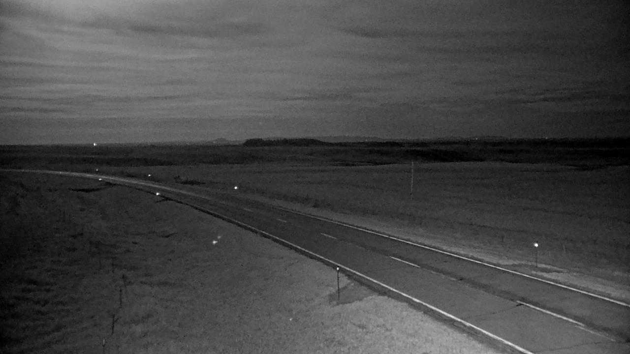 South Elev 3697 - 05/02/2026 01:45 AM