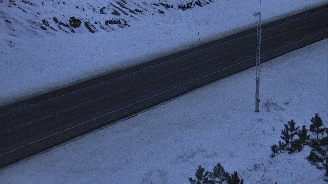 Home Creek Divide - Roadway Elev 4020