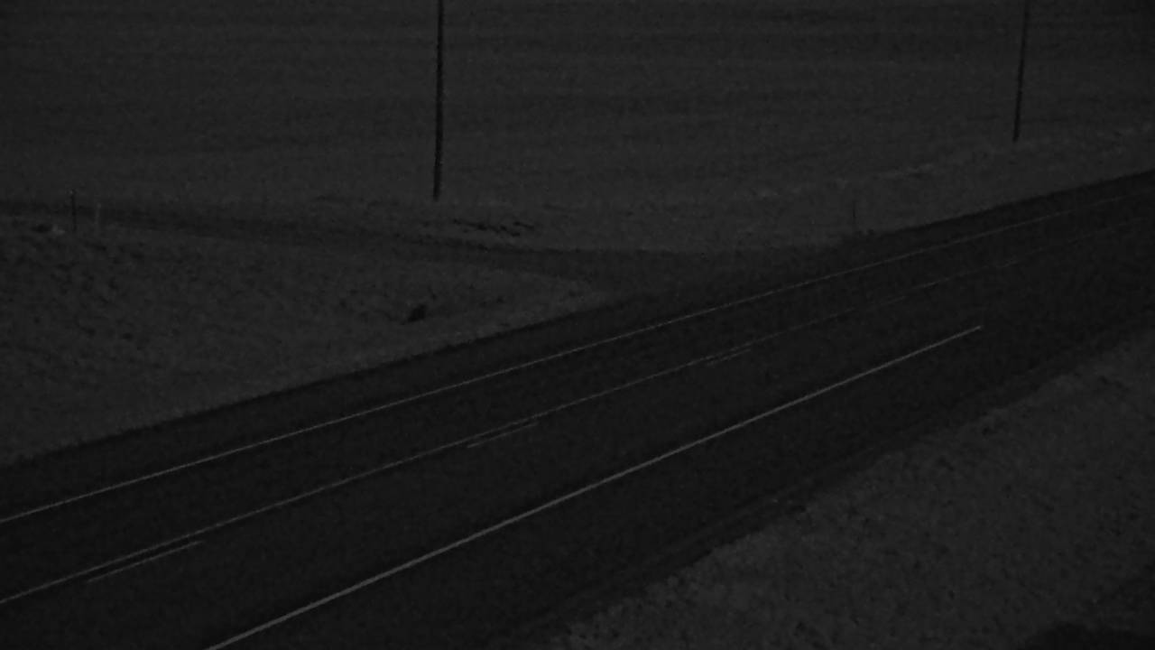 East Elev 3300 - 05/02/2026 01:45 AM