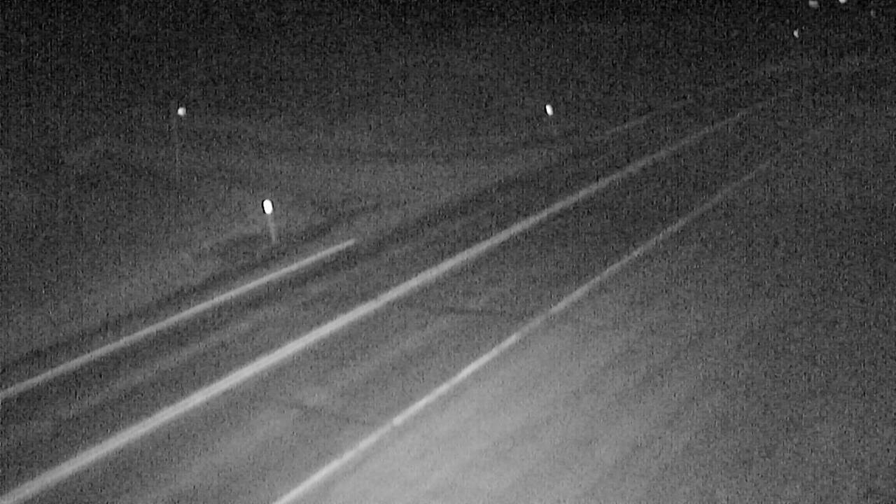 Roadway Elev 4622 - 05/02/2026 01:45 AM