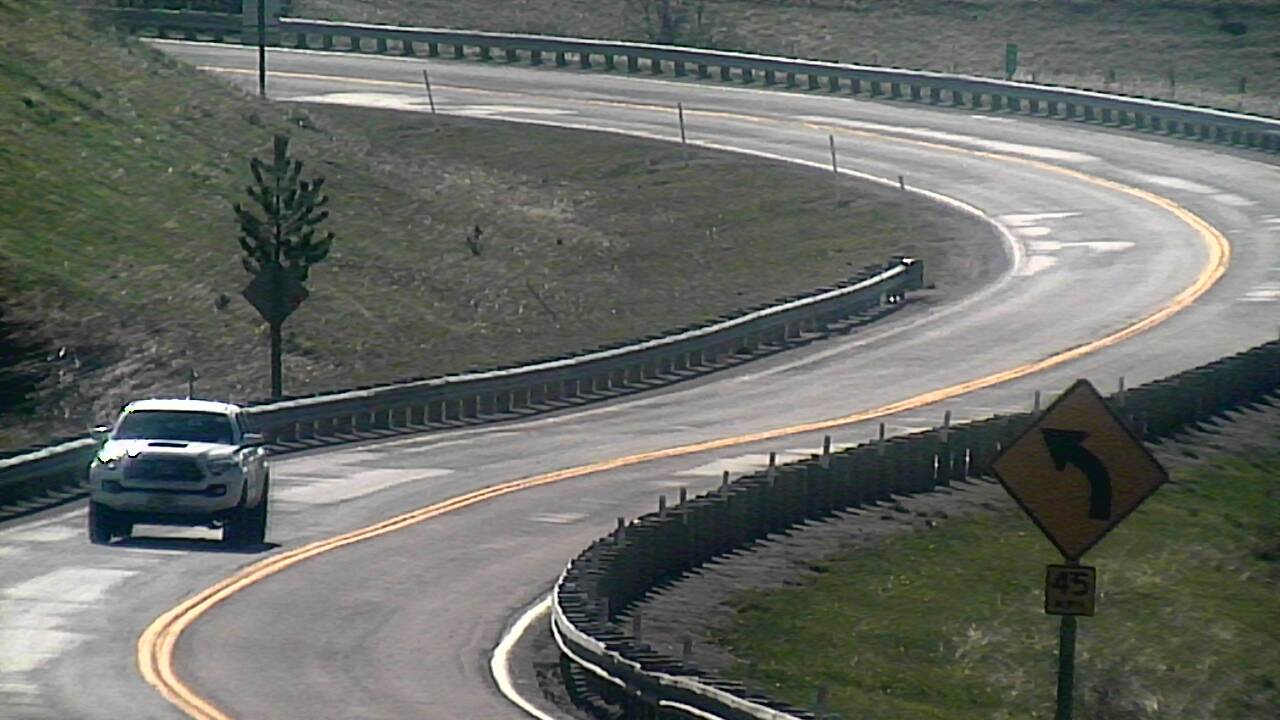 Lewistown Divide - East S Curve Elev 4622