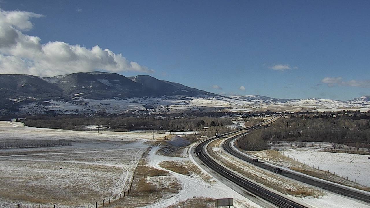 Livingston River Hill - West Elev 4580