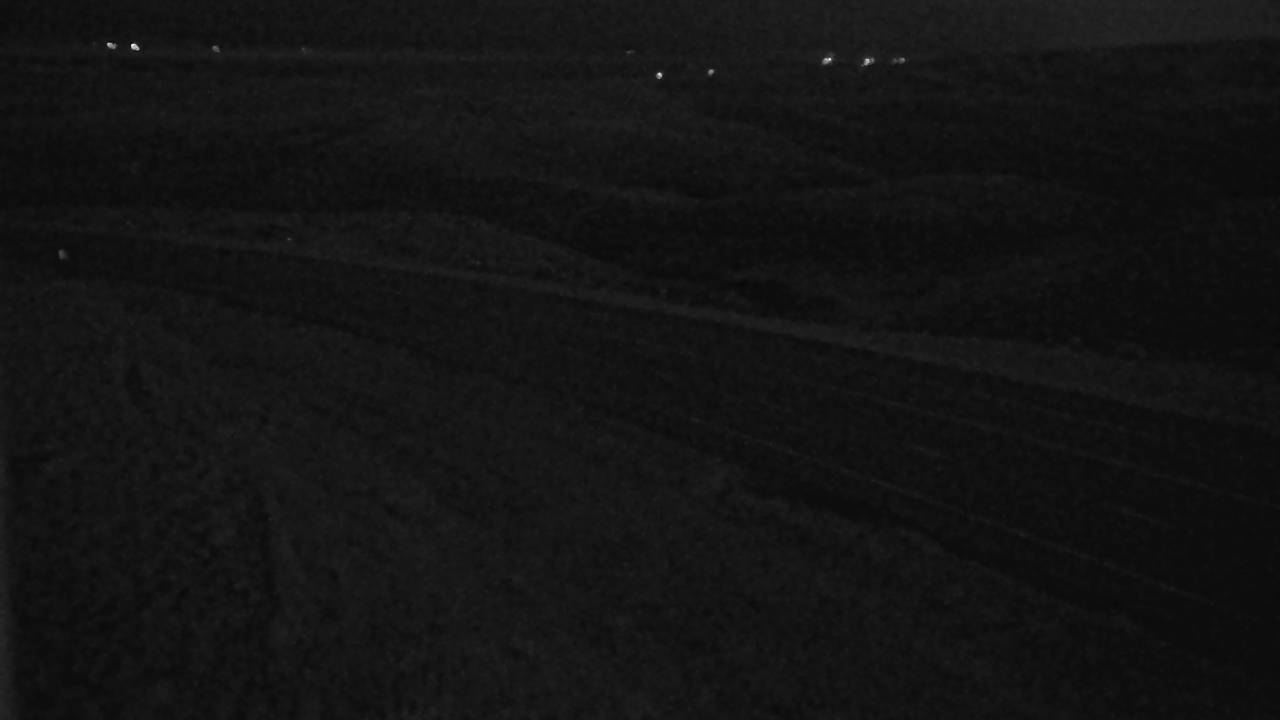 South Elev 2557 - 06/09/2026 04:15 AM