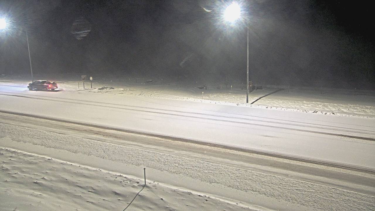 Roadway Elev 6320  - 04/25/2026 02:45 AM