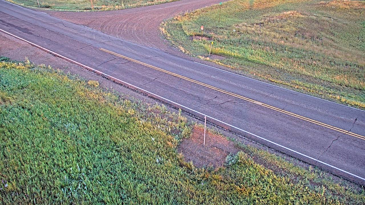 Roadway Elev 2401 - 08/15/2026 06:15 AM