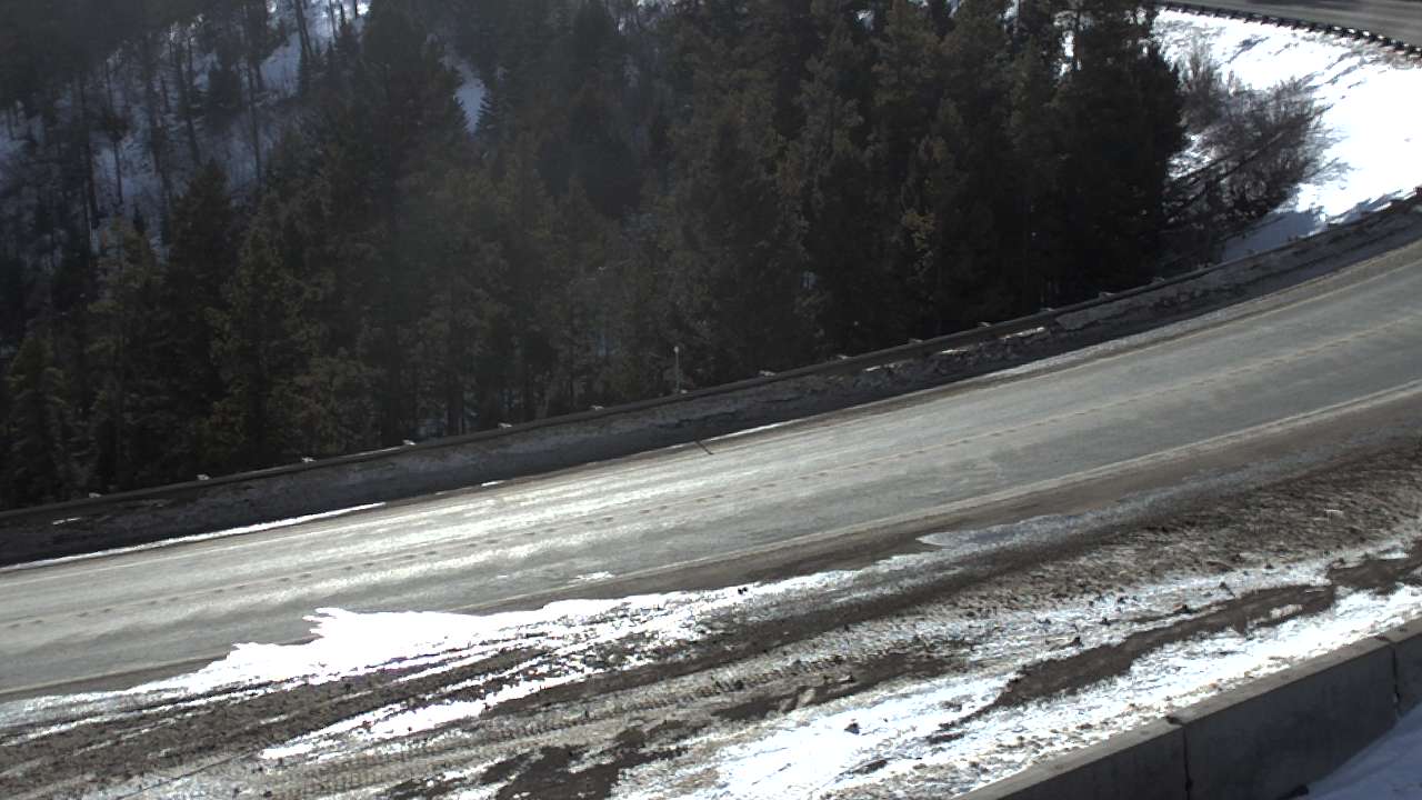 Rogers Pass - Roadway Elev 5406