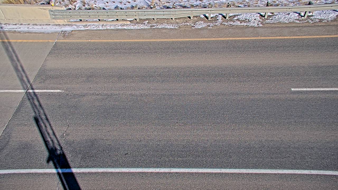 Roadway Elev 4040 - 01/25/2026 01:00 PM