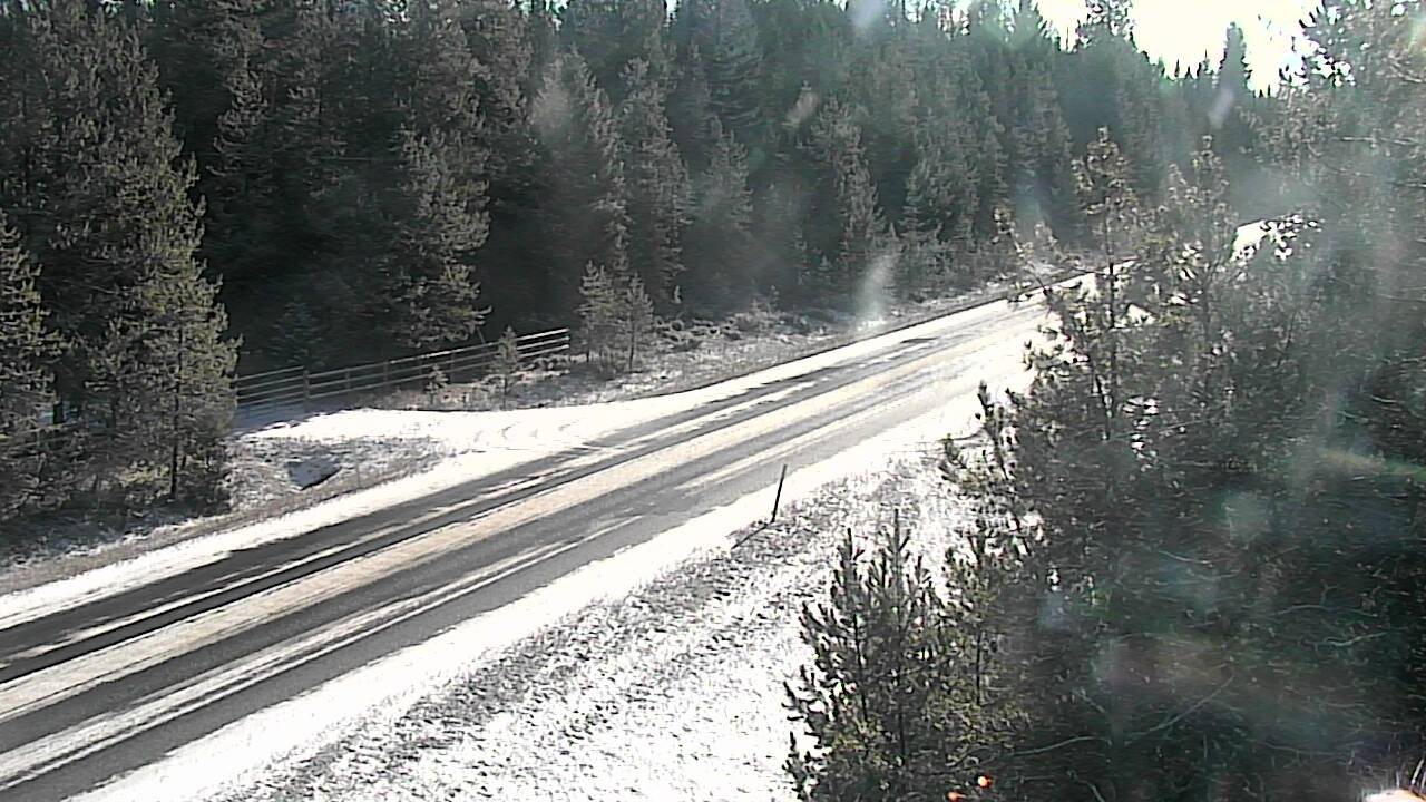 Swan Lake - South Elev 3567