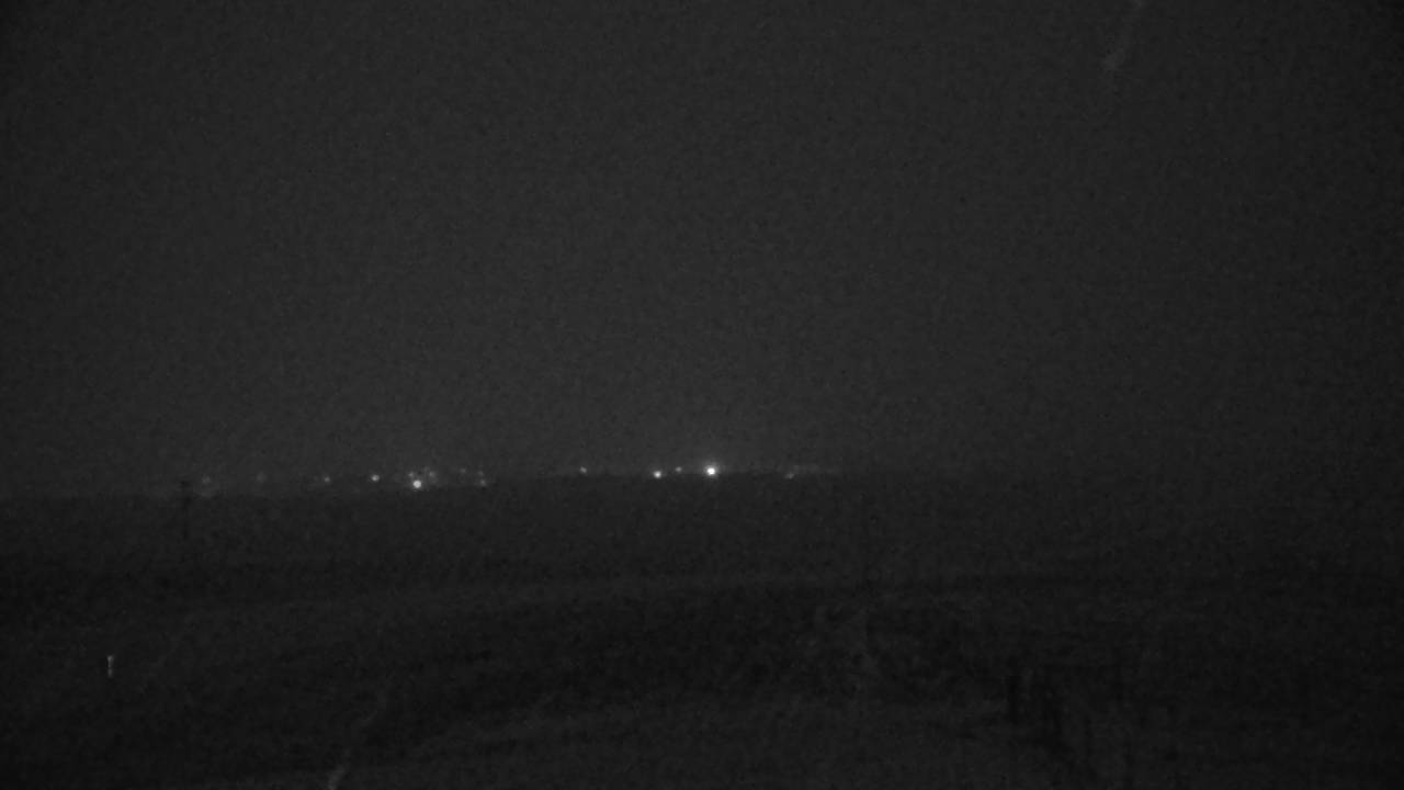 West Elev 4920 - 04/25/2026 02:45 AM