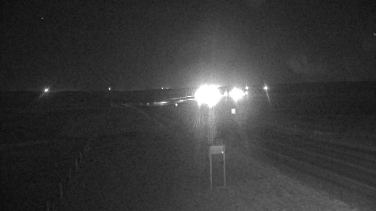 West Elev 2099 - 10/04/2026 03:30 AM