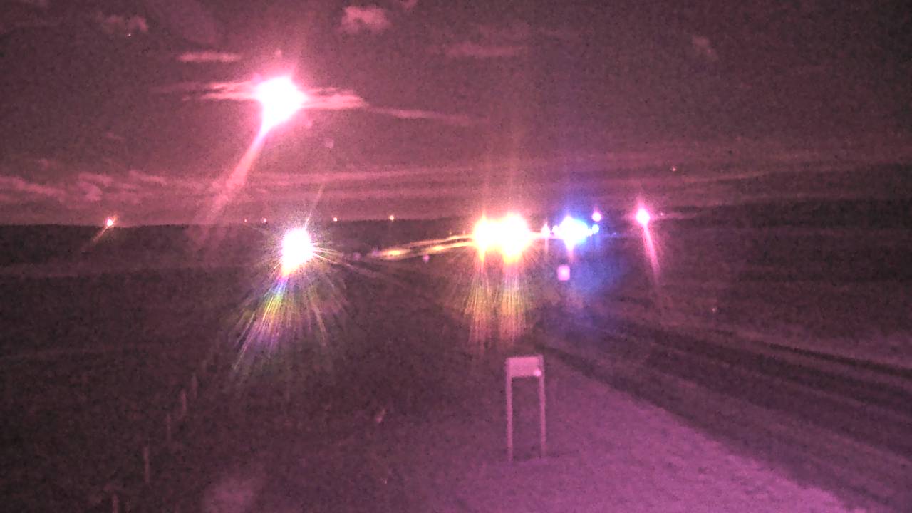 West Elev 2099 - 04/25/2026 02:45 AM