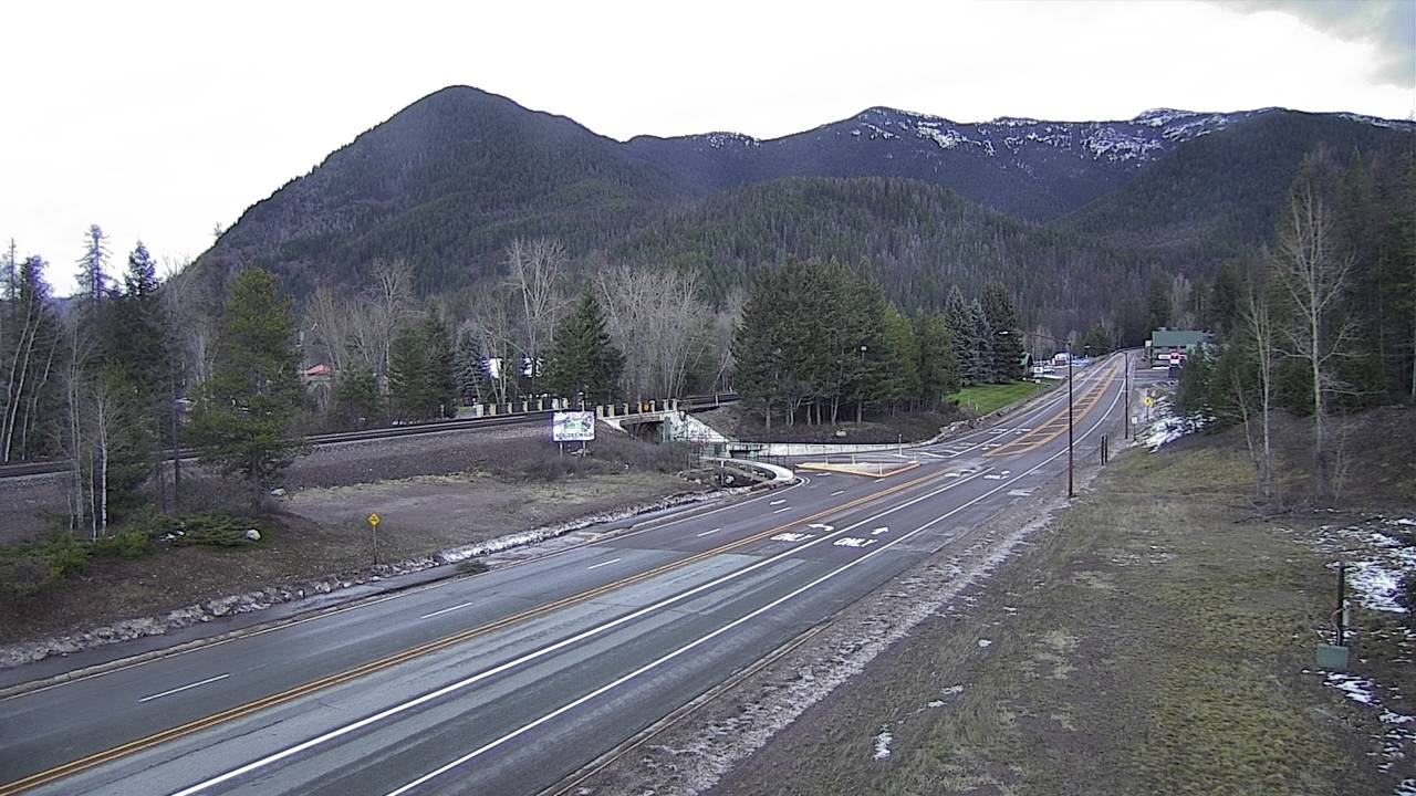 East Elev 3240 - 12/16/2025 08:45 AM