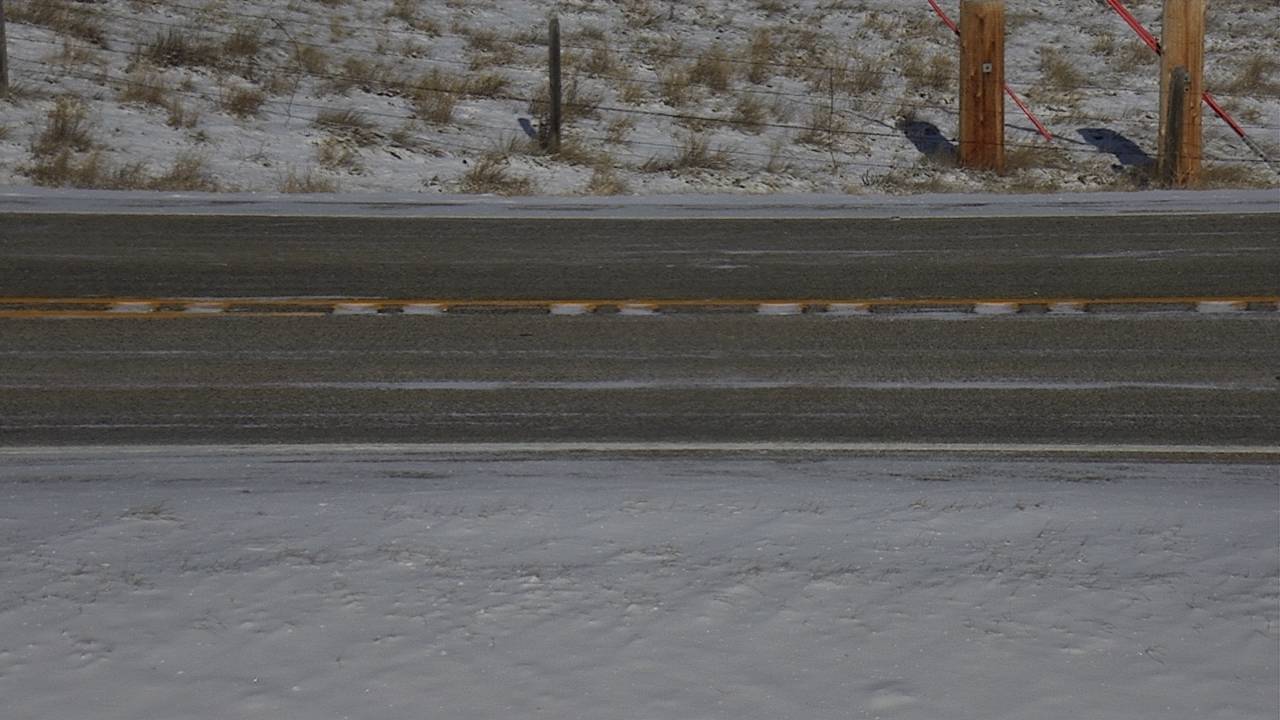 Winnett - Roadway Elev 2980