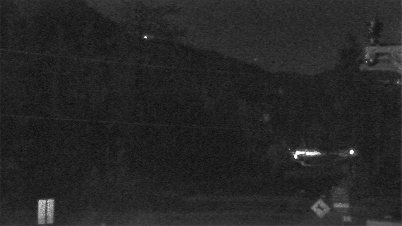South Elev 3050 - 10/04/2026 03:30 AM