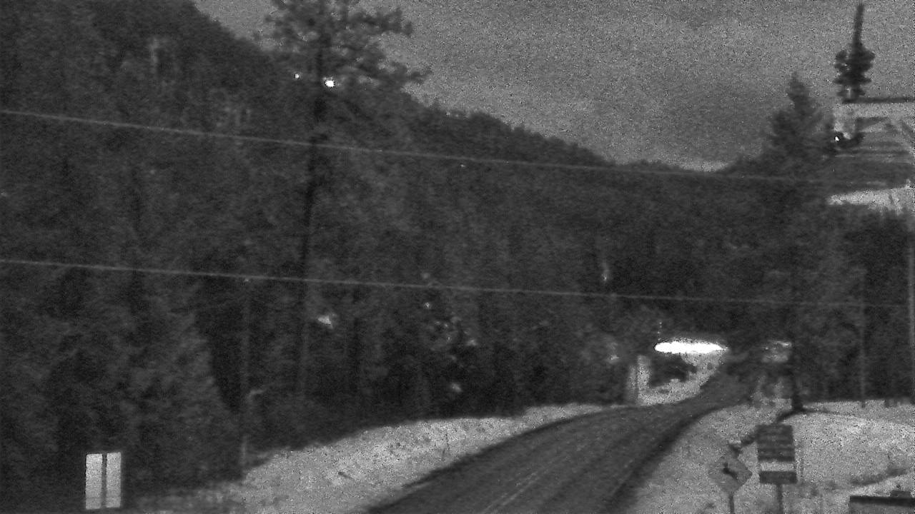 Yellow Bay - South Elev 3050