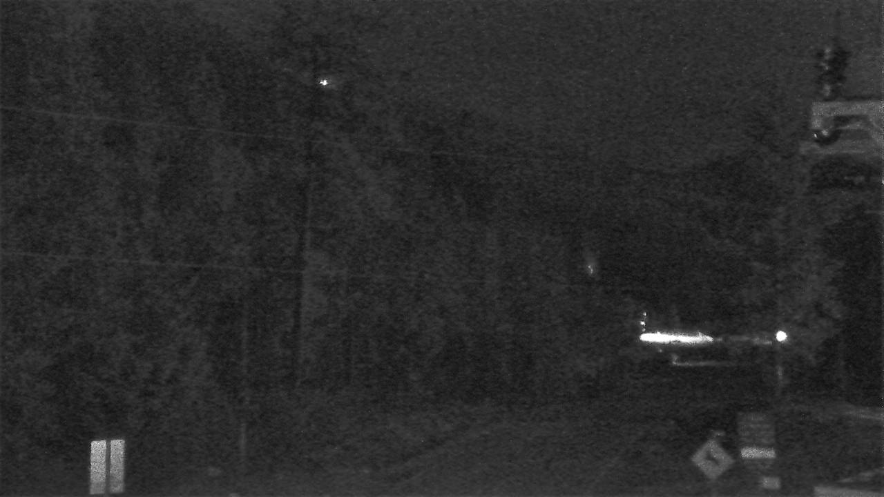 South Elev 3050 - 04/25/2026 02:45 AM